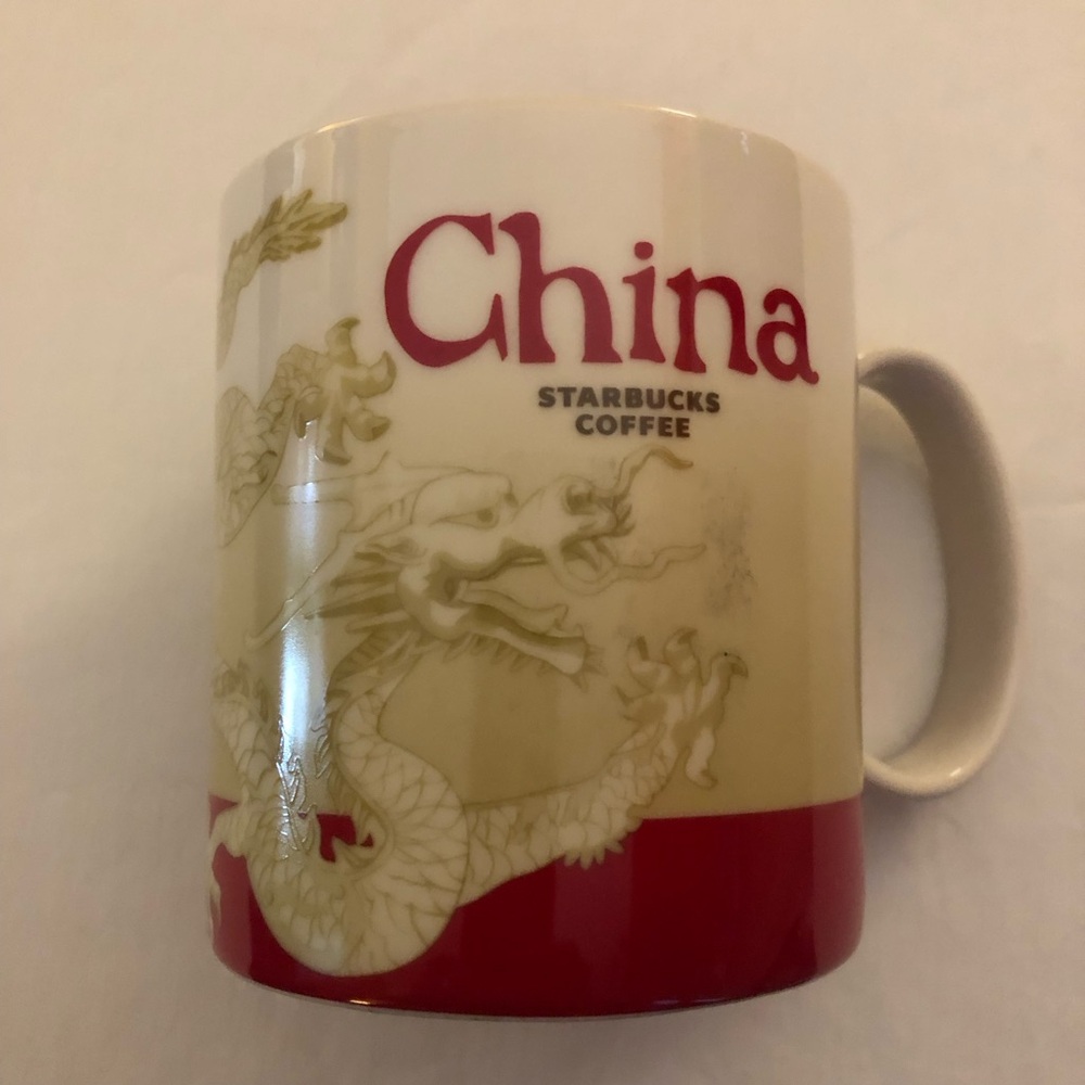 Starbucks China Red and Cream Dragon Collectible Coffee Mug Global Icon 16oz